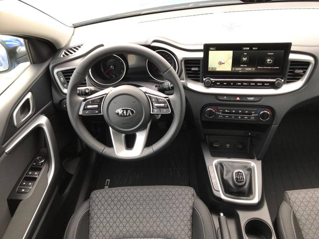 KIA Ceed SW CD EXCLUSIVE 1,4 TGDi / 103kW