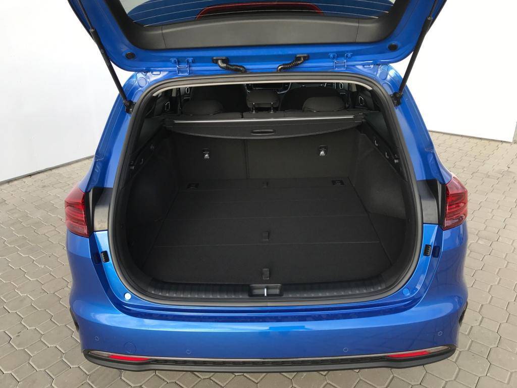 KIA Ceed SW CD EXCLUSIVE 1,4 TGDi / 103kW