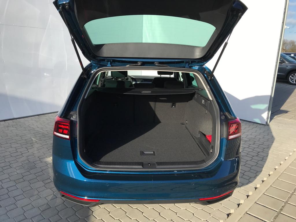 Volkswagen Passat Variant Business  1,5TSI / 110kW