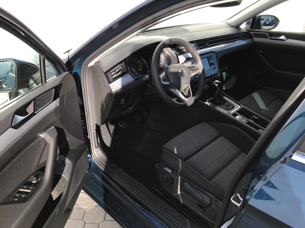 Volkswagen Passat Variant Business  1,5TSI / 110kW